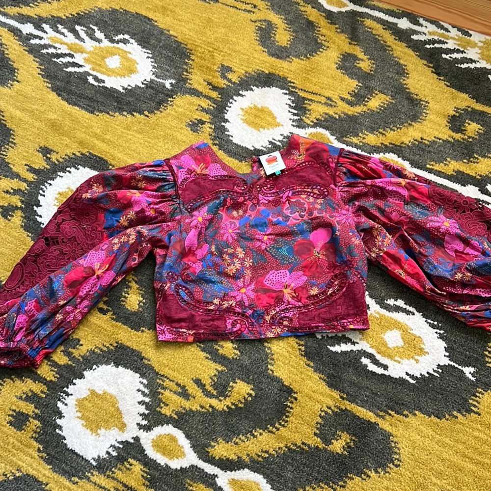 Farm Rio NWT. Puffy sleeves ornate design and beautiful fall or Holiday Affair